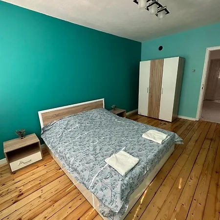 아파트 Calipsso Apartment's 벨로그라드첵